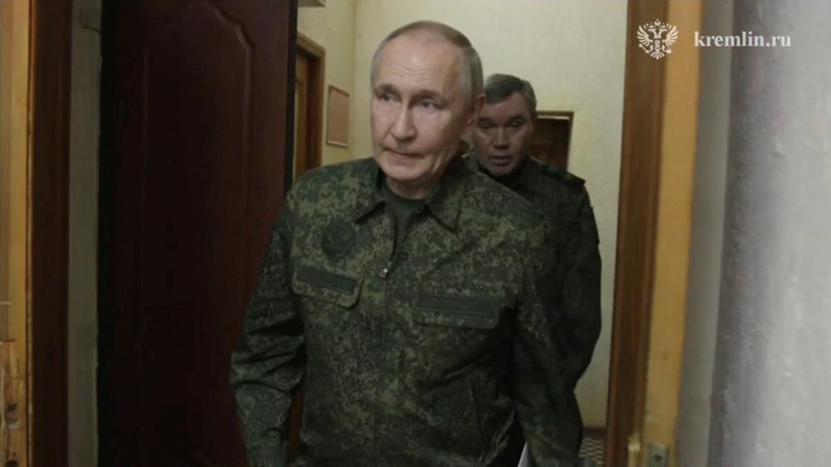 Putin visits Kursk in military fatigues, orders swift defeat of Ukrainian forces