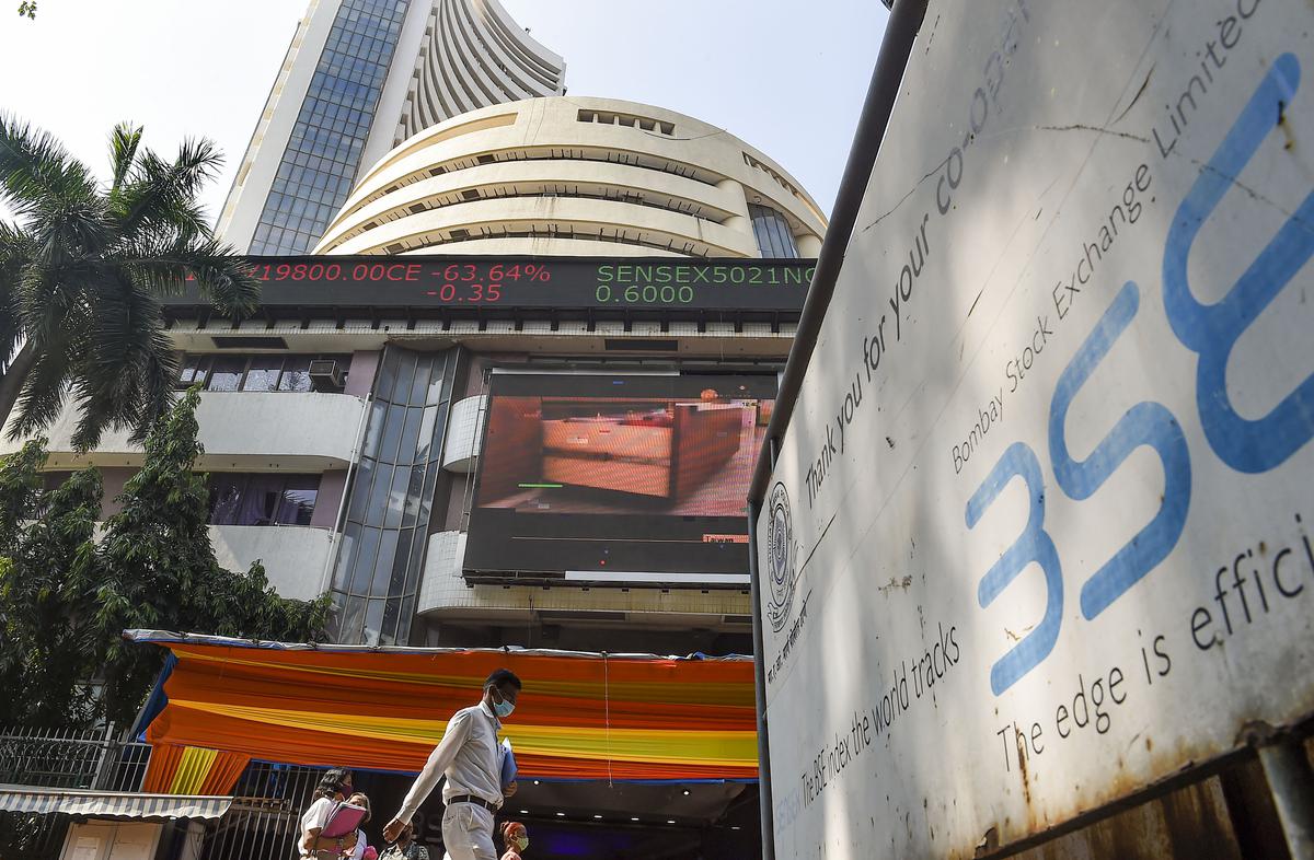 Sensex Falls Points Banking Finance Stocks Weigh