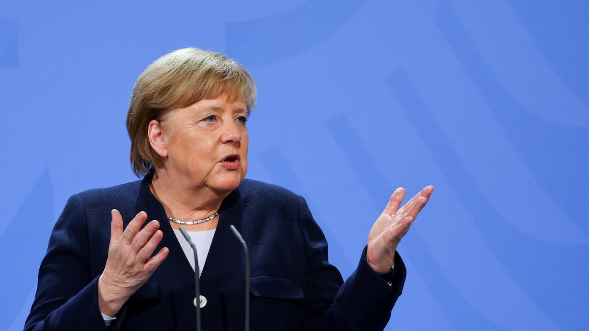 Russian pranksters call Merkel posing as Ukraine's ex-leader