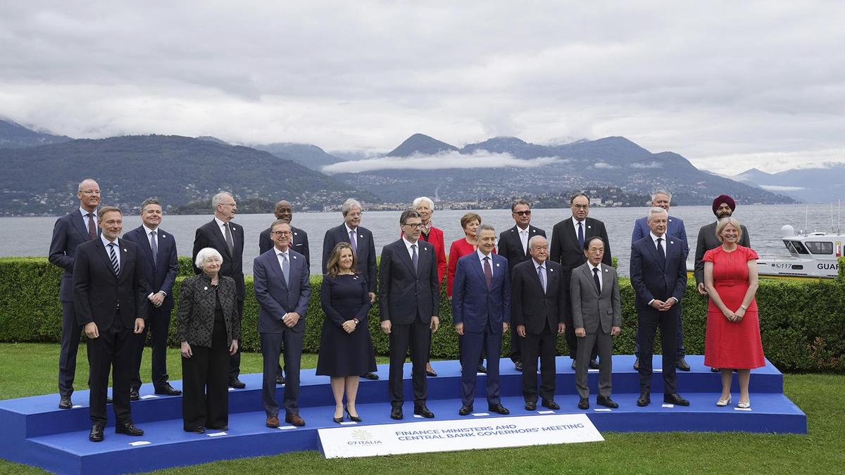 G7 to discuss joint release of emergency oil reserves, say reports
