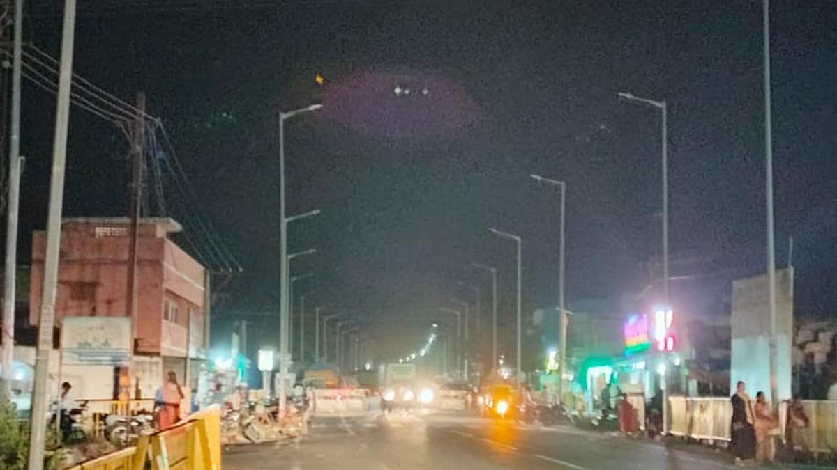 Residents demand street lights at Perumal Malai bus stop