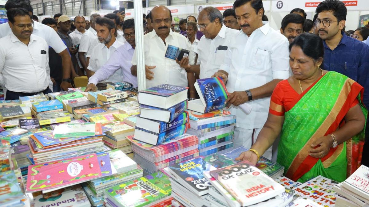 Bibliophiles flock to Tiruppur Book Festival