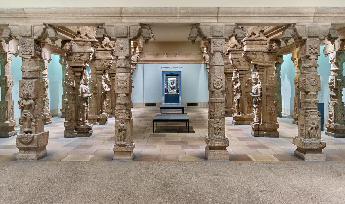 Madurai To Philadelphia Journey Of The Temple Stones Art Historian 3487