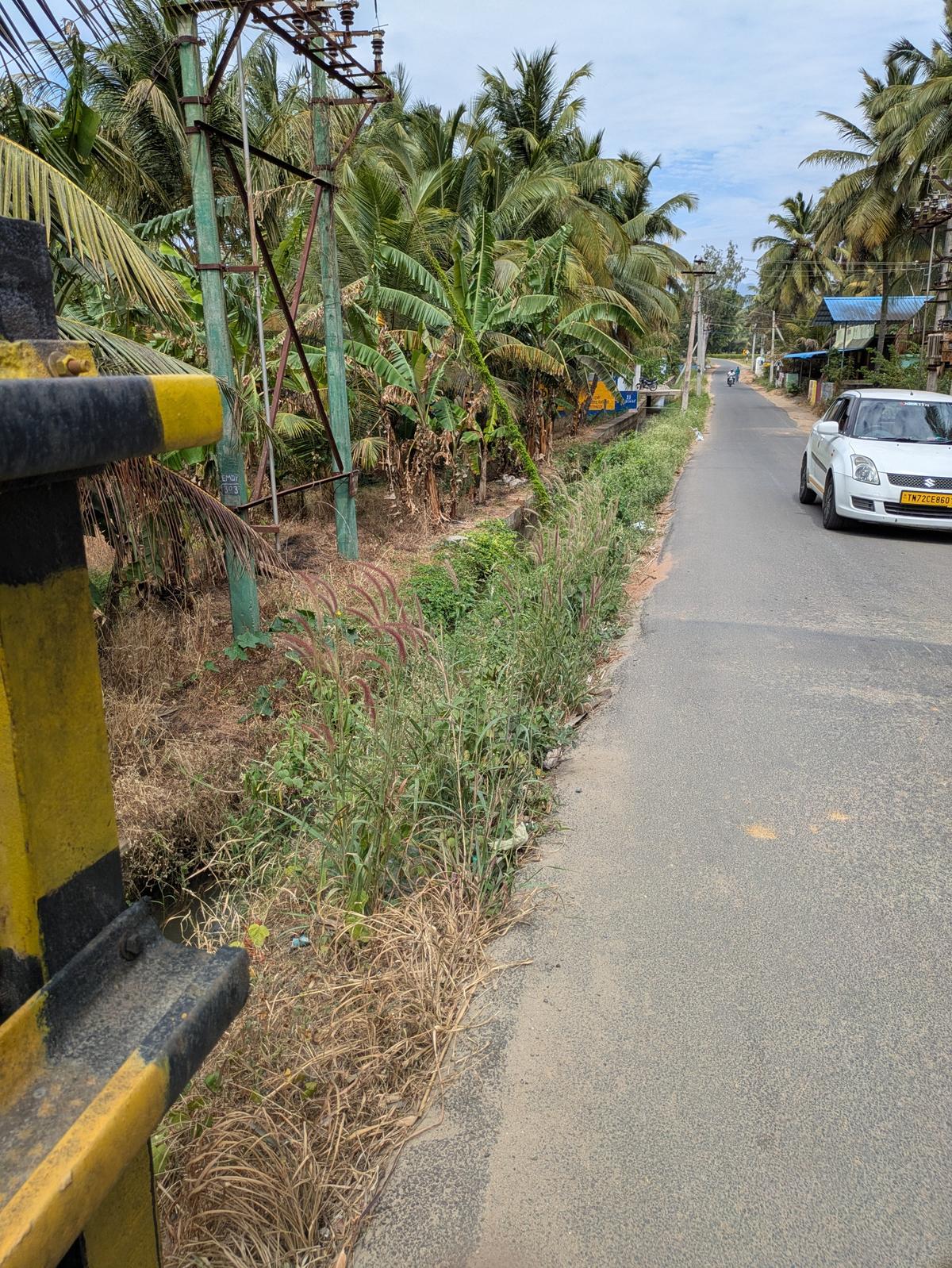 Guard rail must be extended near Karumpathoor in Kanniyakumari district.