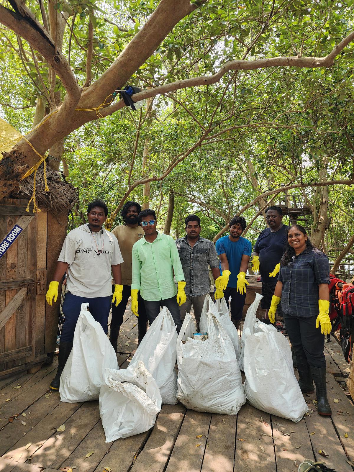 River clean up and cycle tour as a part of Pondicherry Heritage Festival 2024