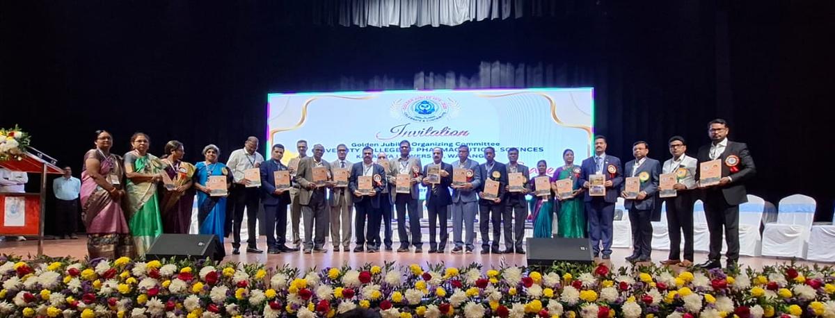 thehindu.com - The Hindu Bureau - Kakatiya University Pharma faculty lauded for bringing global recognition to department