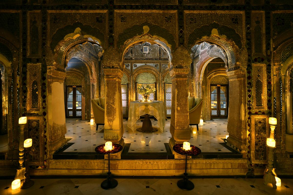 The Sheesh Mahal at Ranbaas The Sheesh Mahal at Ranbaas