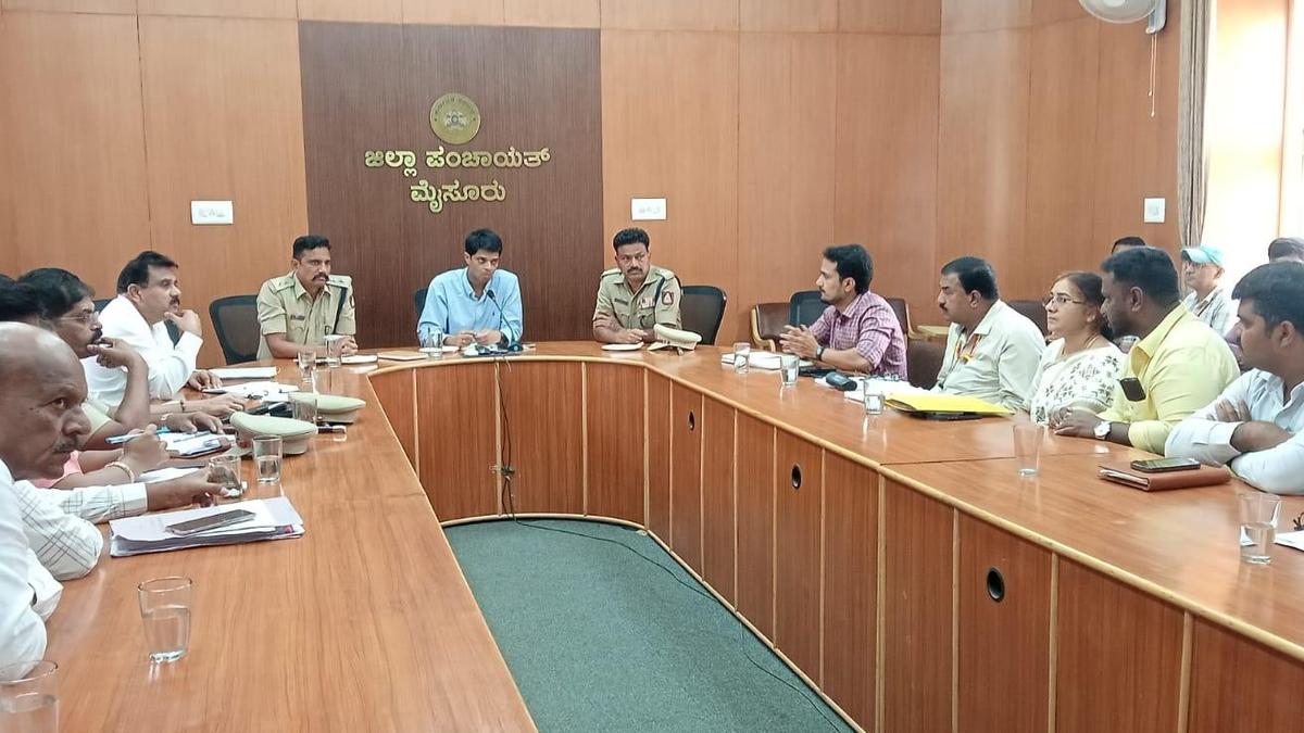 DC instructs officials to make alternative arrangements for public transport during KSRTC employees’ strike on May 20
