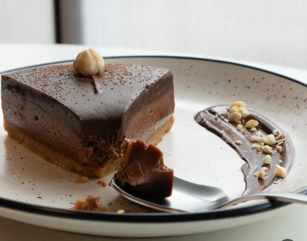 Chocolate cheesecake at the Rakkaudella experience store in Kochi.