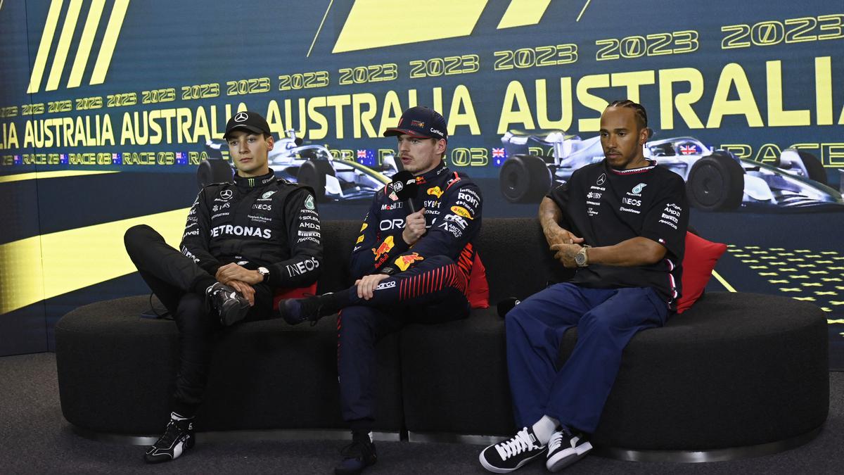 Australian GP 2023 | Verstappen takes pole position for Red Bull, ahead of Mercedes 2-3
