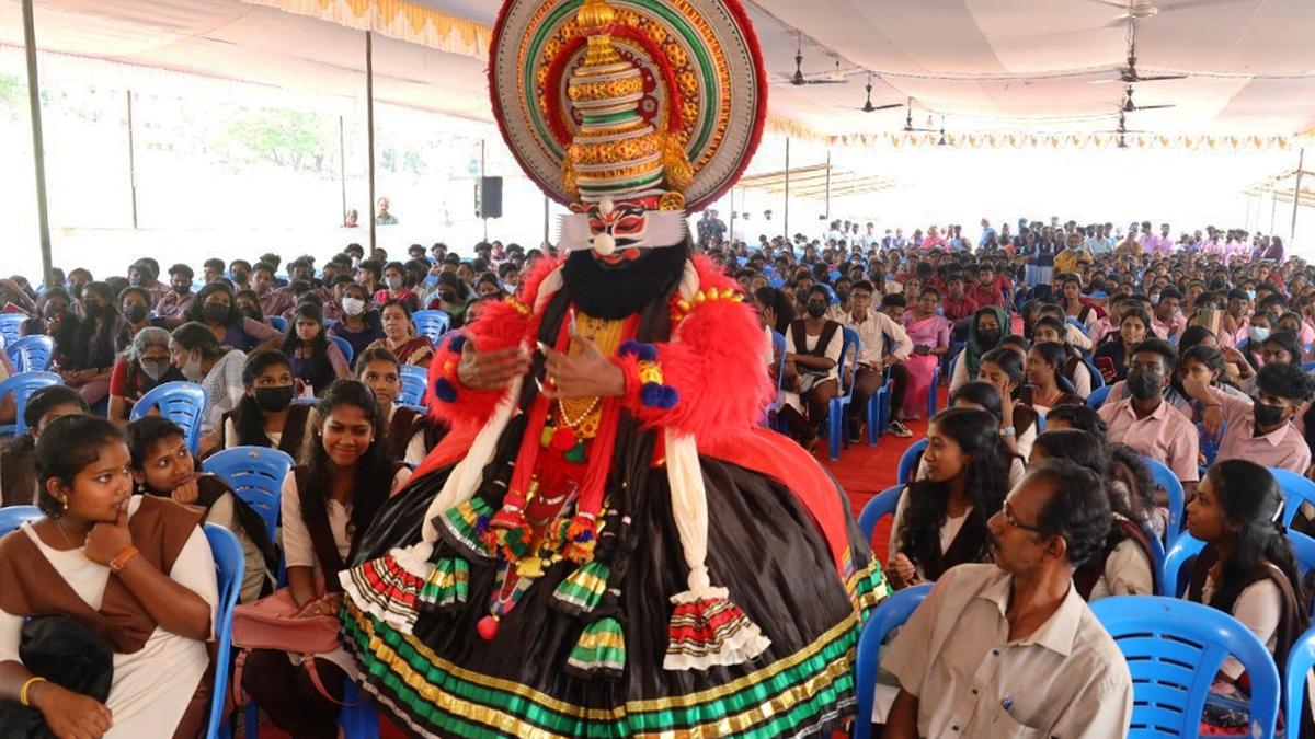 Ayirur&rsquo;s connect with Kathakali inspires a new movement in schools