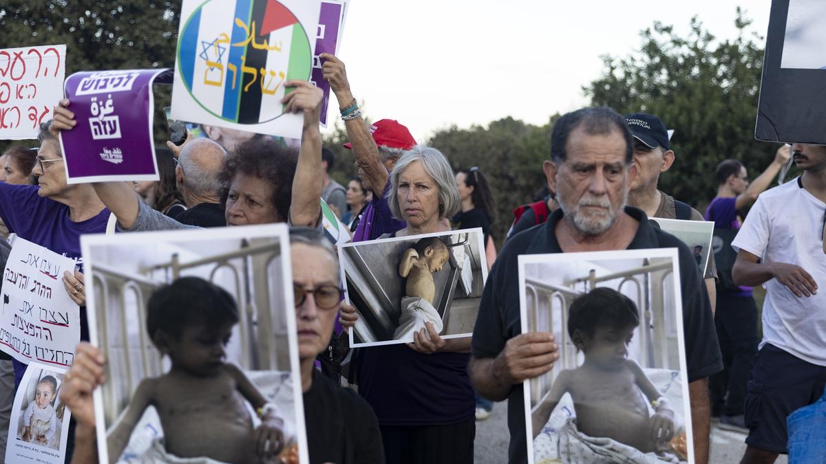 Israel’s Netanyahu to convene security meeting on expanding Gaza war