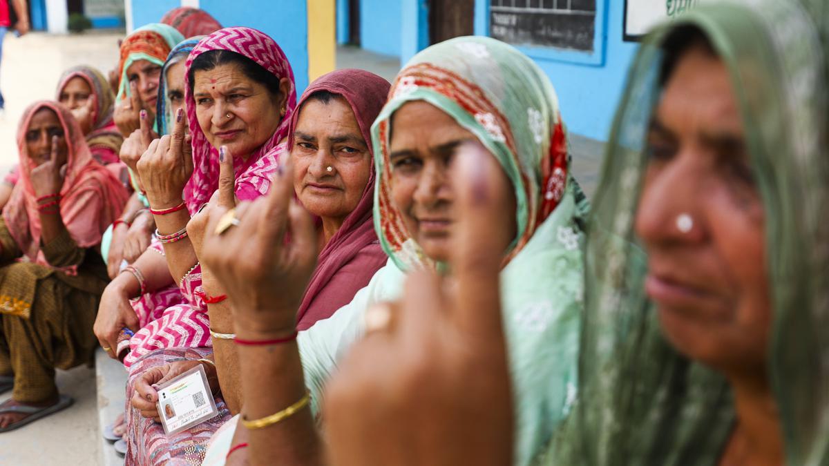 Peaceful borders spur brisk polling near LoC in Jammu; 71.91% polling recorded