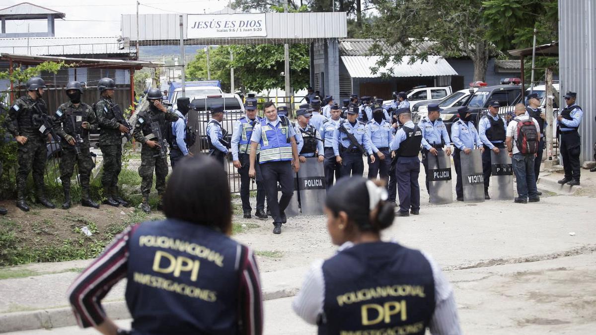 At least 41 inmates killed in riot at women's prison in Honduras linked to gangs
