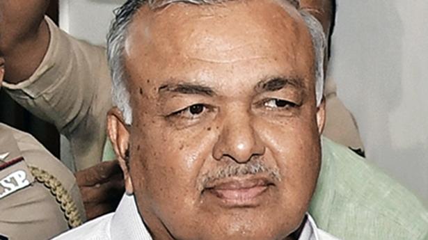 Congress says fixing of population size in wards aimed at helping BJP