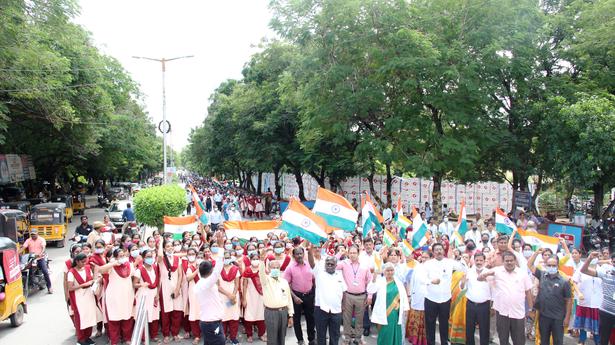 Andhra Pradesh: Tricolour flutters high during ‘Amrit Mahotsav’ rally