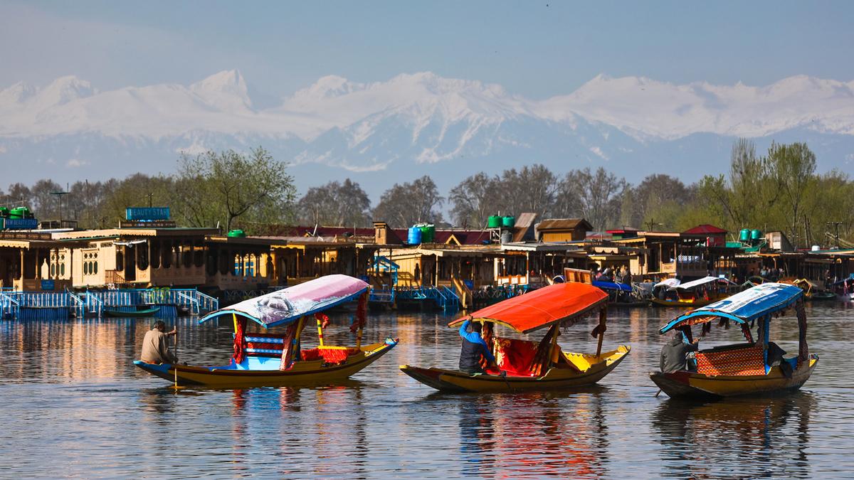 Jammu tales | Review of Gauri Shankar Raina’s book, U-turn and Other Stories