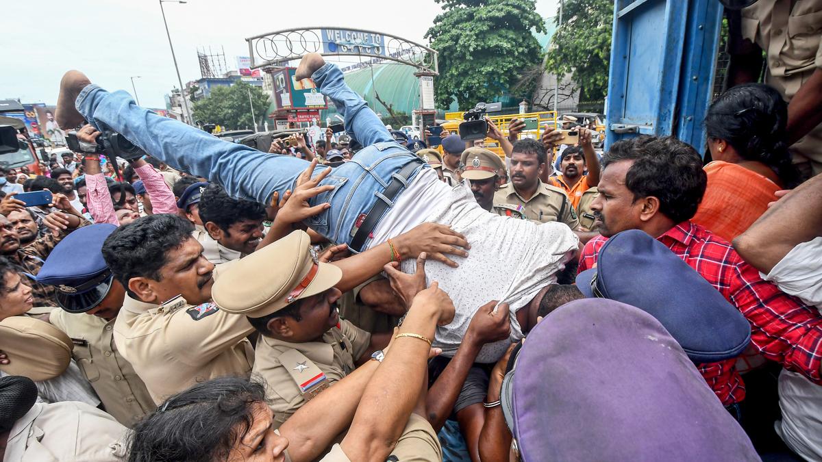 Municipal workers stage protest in Visakhapatnam seeking regularisation of services