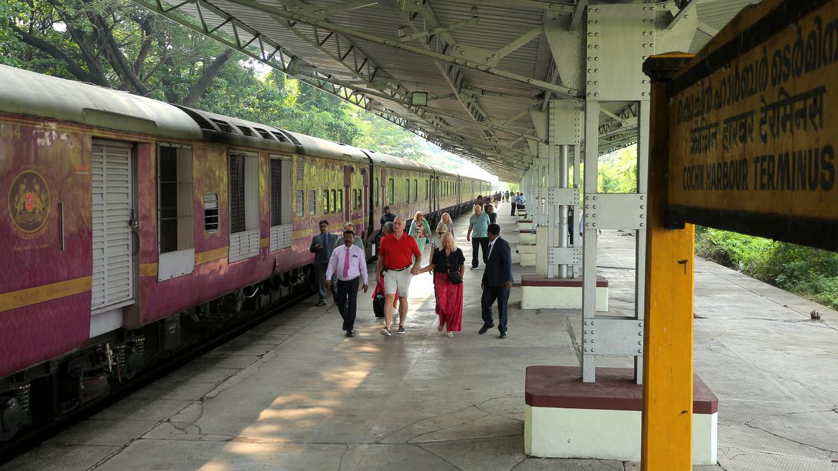 Luxury train Golden Chariot arrives in Kochi