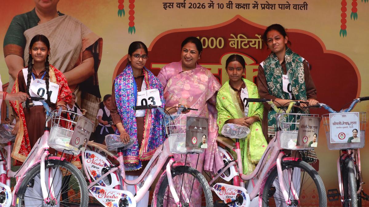 CM distributes bicycles to girls, stresses self-reliance