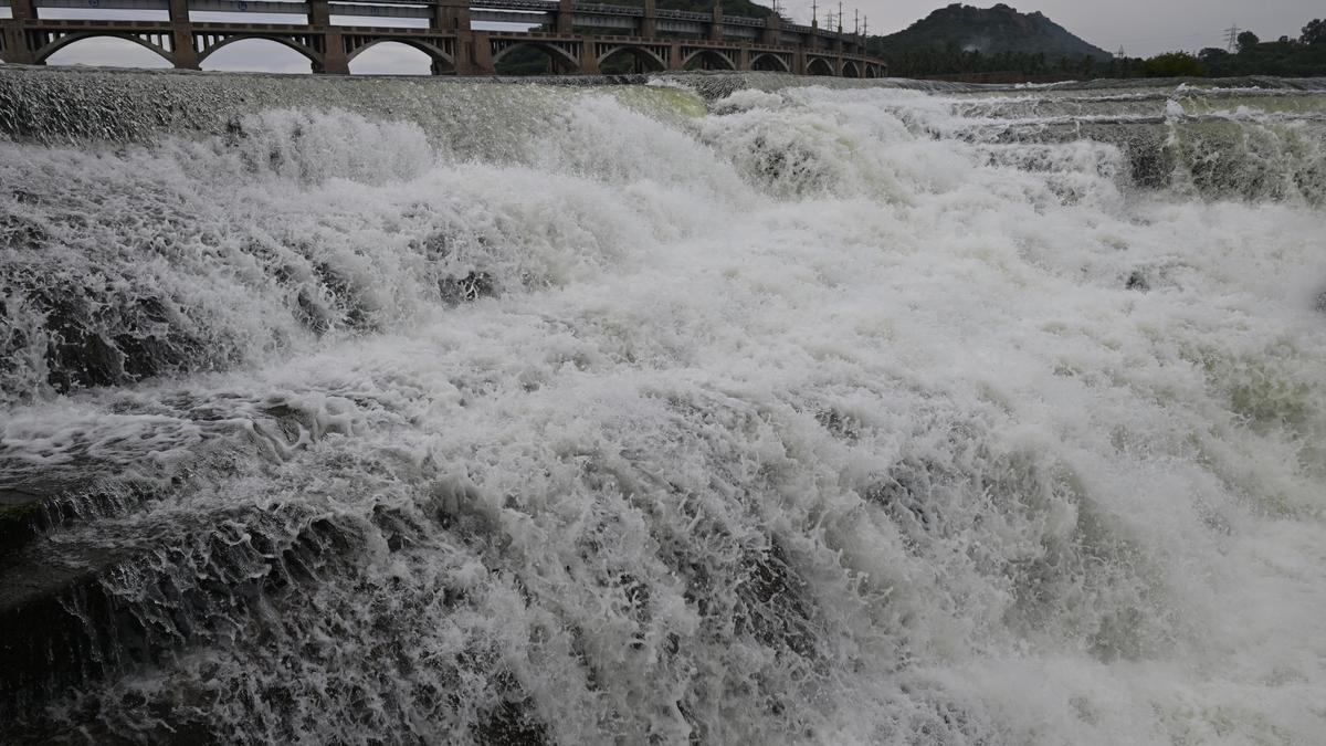Water level in Mettur Dam stood at 112.15 feet