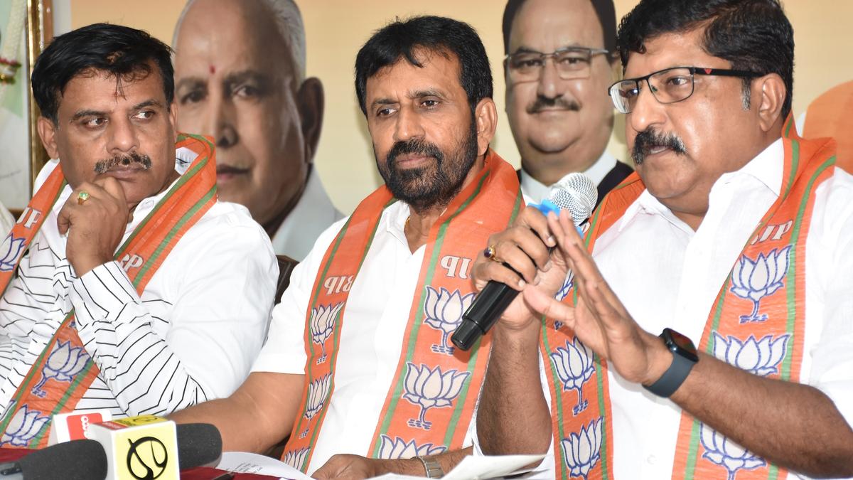 BJP to lay siege to DC office over Waqf land issue