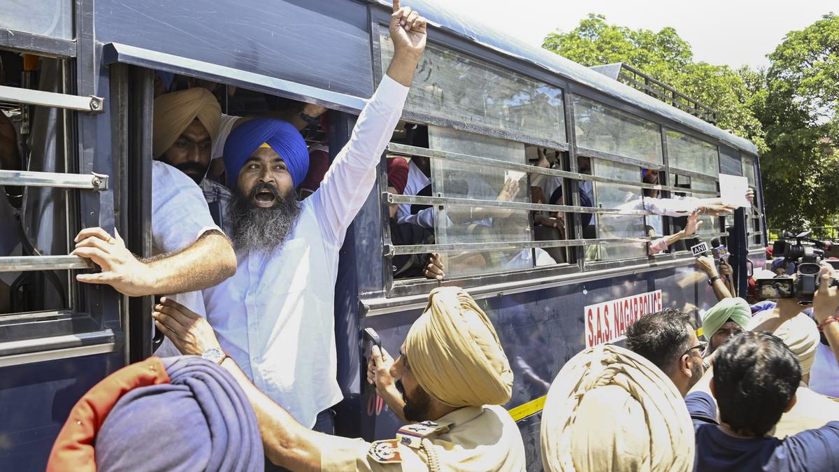 Akali Dal protests against Punjab govt’s land pooling policy