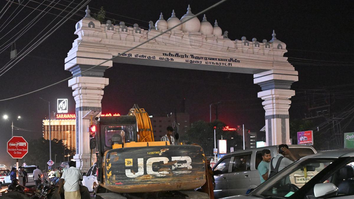 Earthmover operator dies in Madurai as arch collapses during demolition