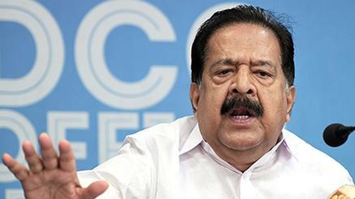 Chennithala rebuts CPI(M) accusation of Congress-BJP collusion in ED raid on Pinarayi’s house