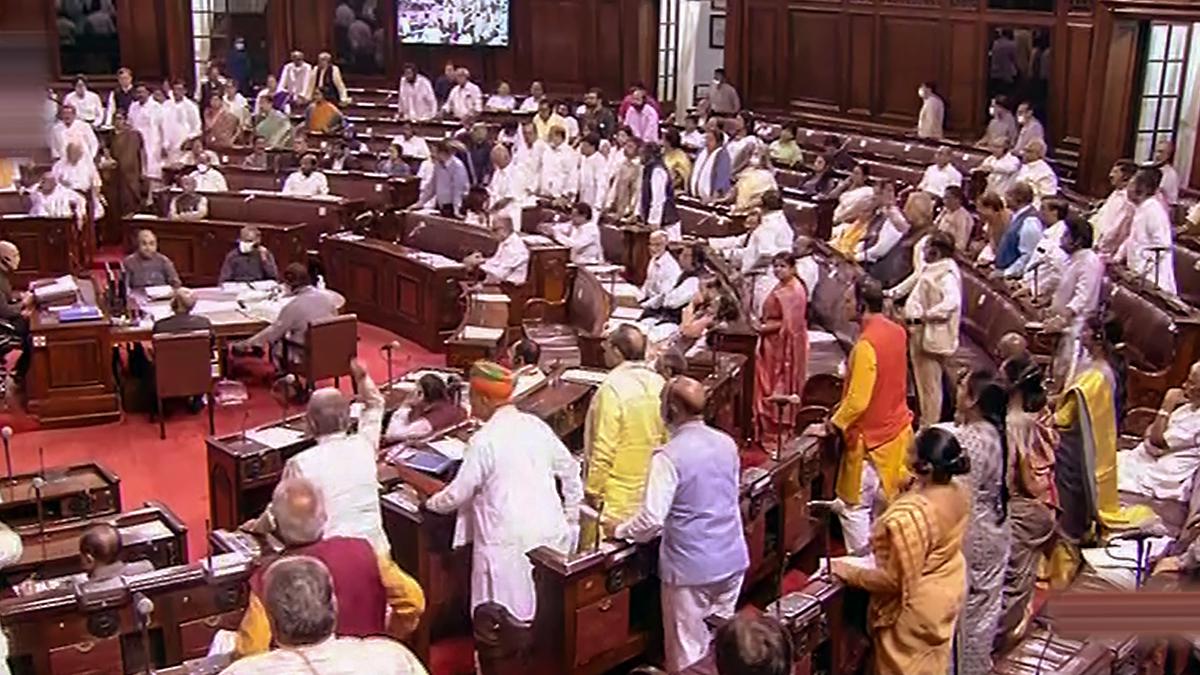 LS Passes Bill To Grant ST Status To Narikoravan, Kurivikkaran Communities  In Tamil Nadu