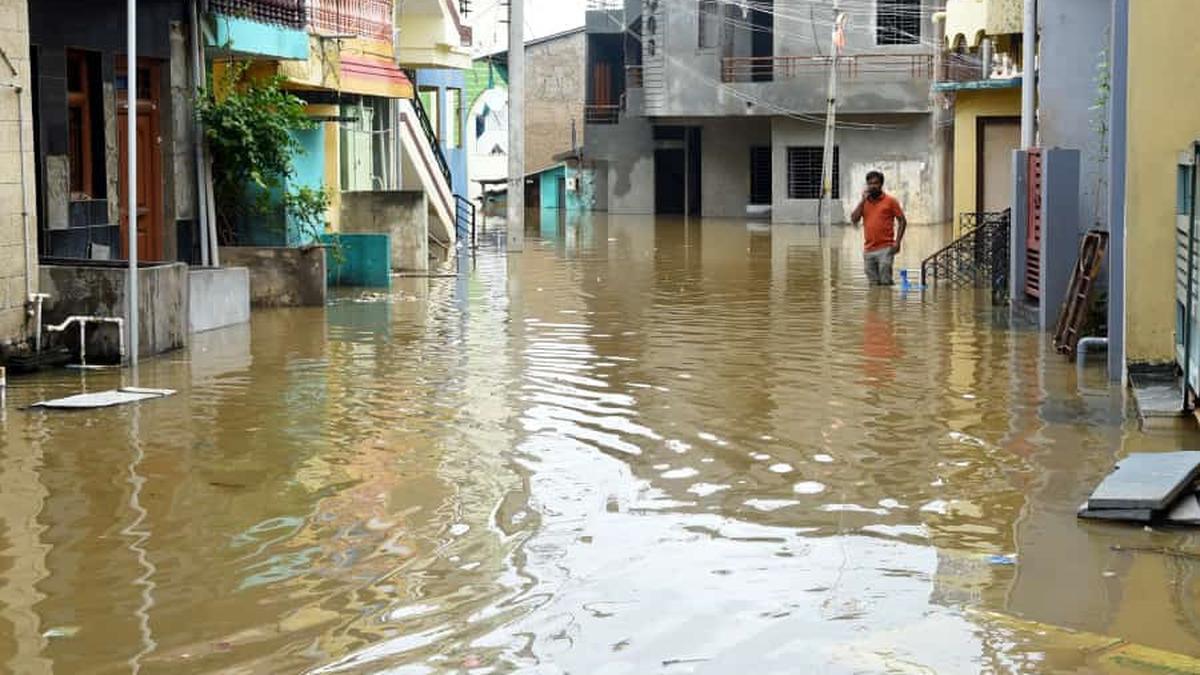 With Incessant rainfall, outflow from reservoirs in north Karnataka increased