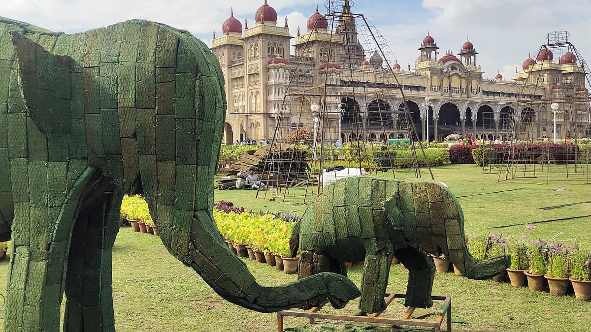 Palace gearing up for fest