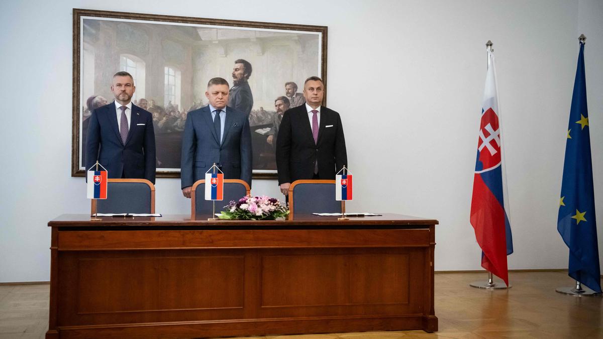 Populist former Prime Minister in Slovakia signs deal to form new government