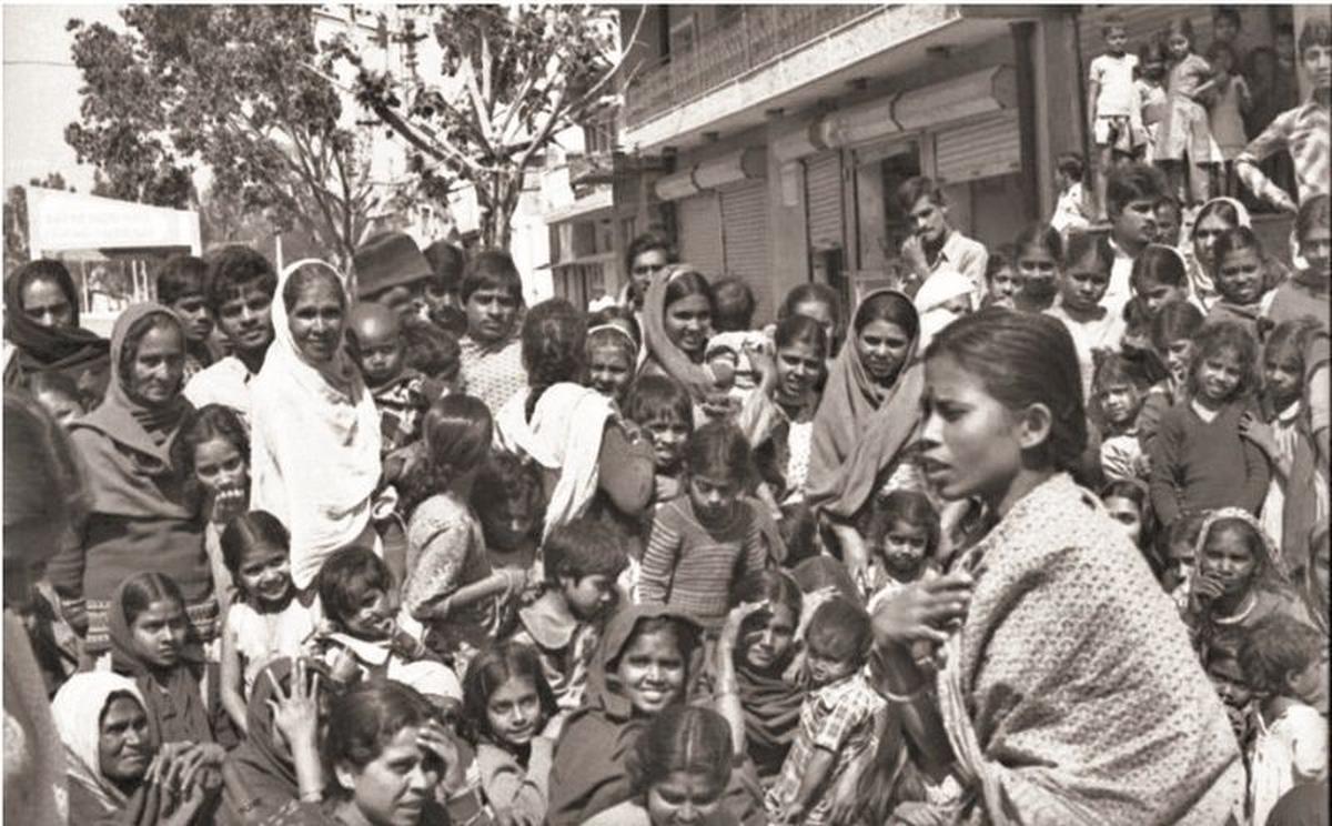 A gathering at a street play in Delhi in the 1980s