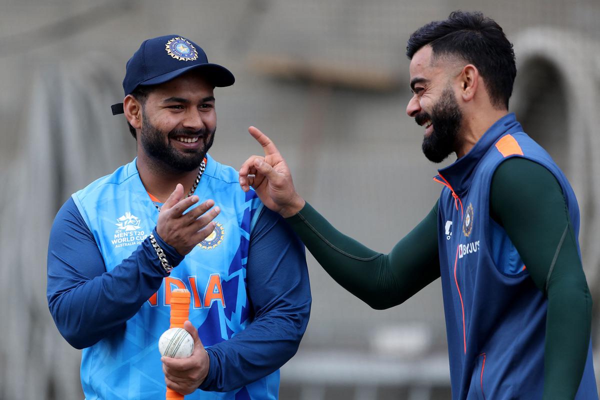 Virat Kohli has some words of advice for Rishabh Pant.