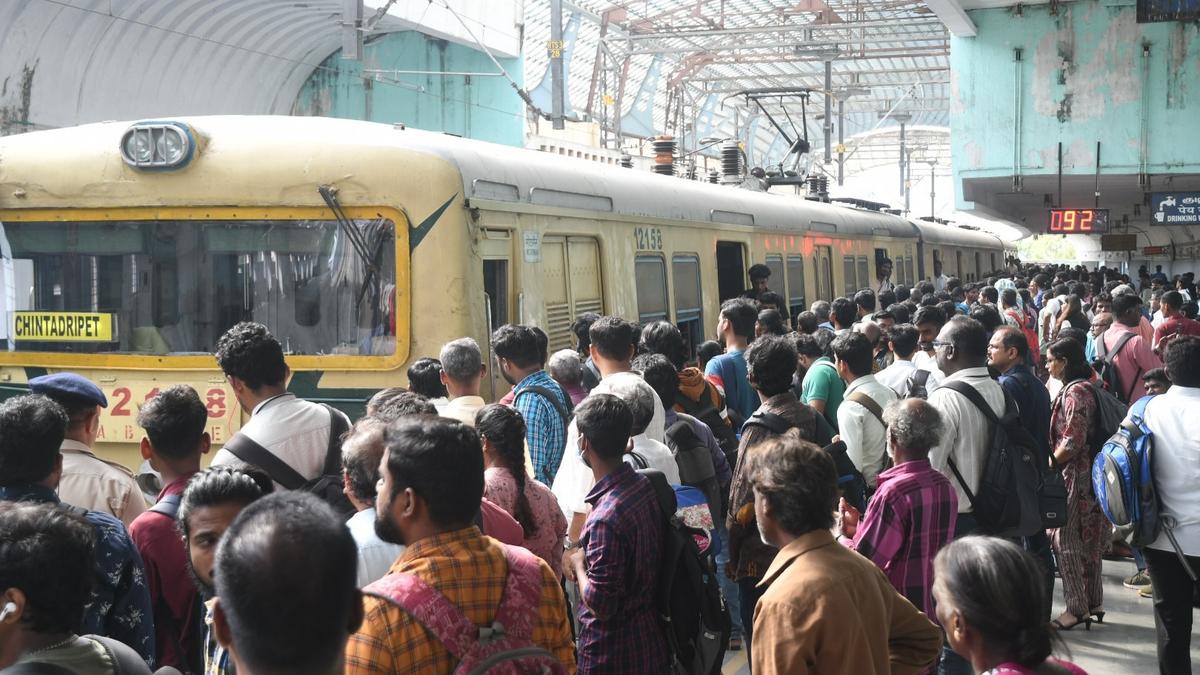 Tamil Nadu govt. to sign MoU with Railways in December for CMRL takeover of MRTS