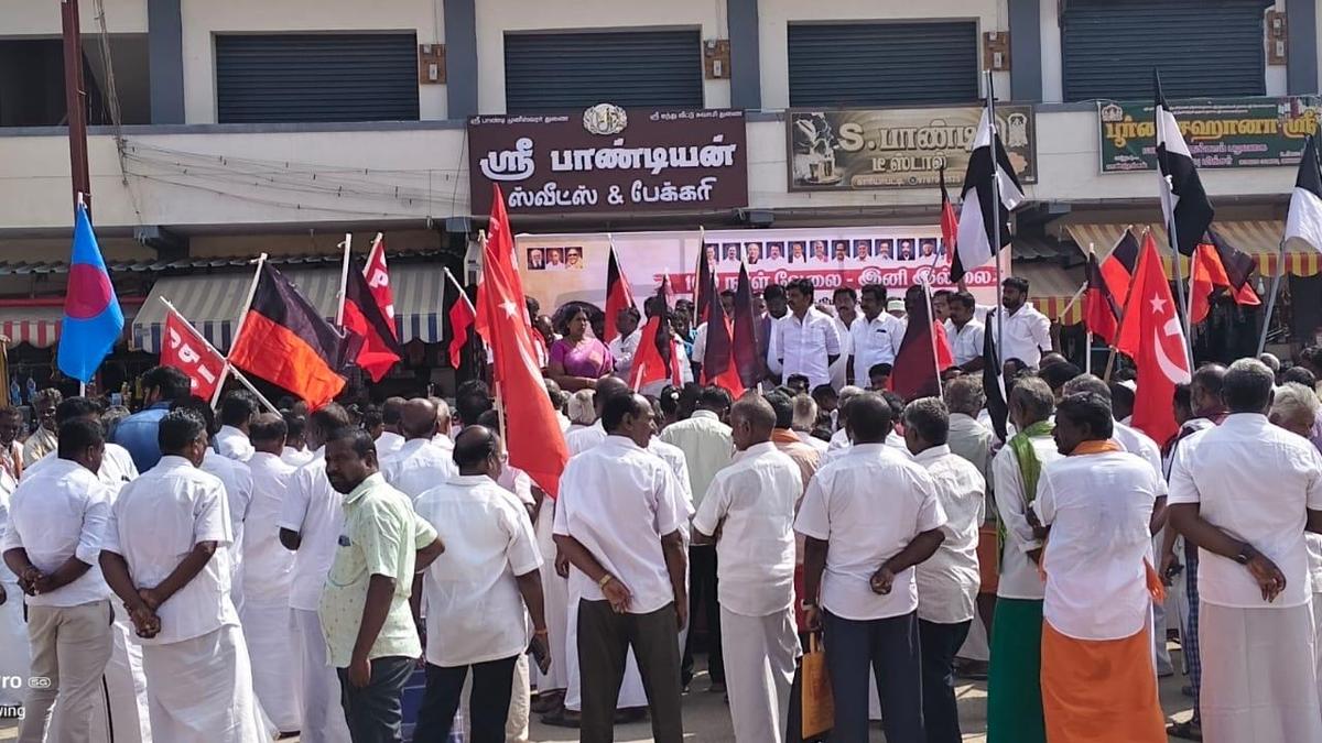 Huge turnout for protest against amended MNREGA scheme in Virudhunagar district
