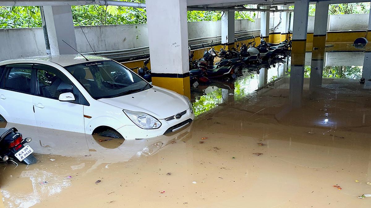 Monday morning traffic hit as rain continues in Bengaluru 