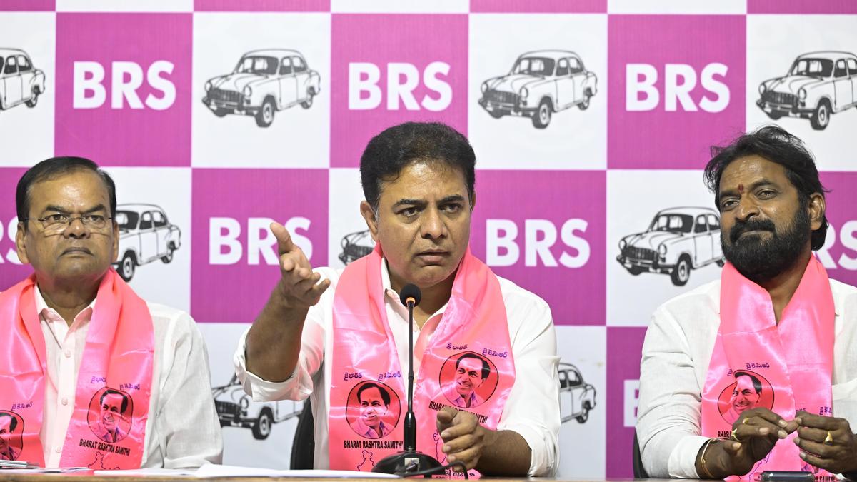 KTR demands White Paper on crop-wise procurement this Rabi season