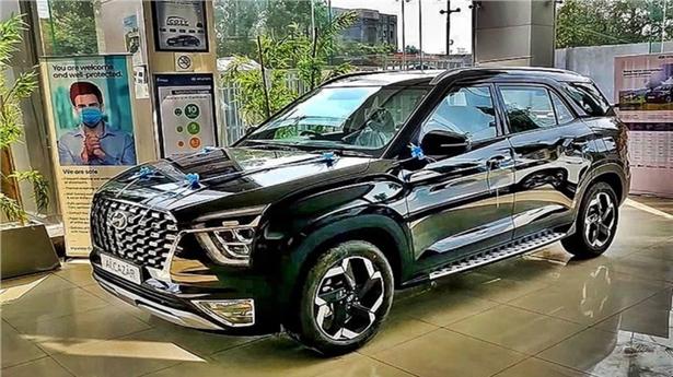 Hyundai introduces new base model for Alcazar Hyundai introduces new base model for Alcazar