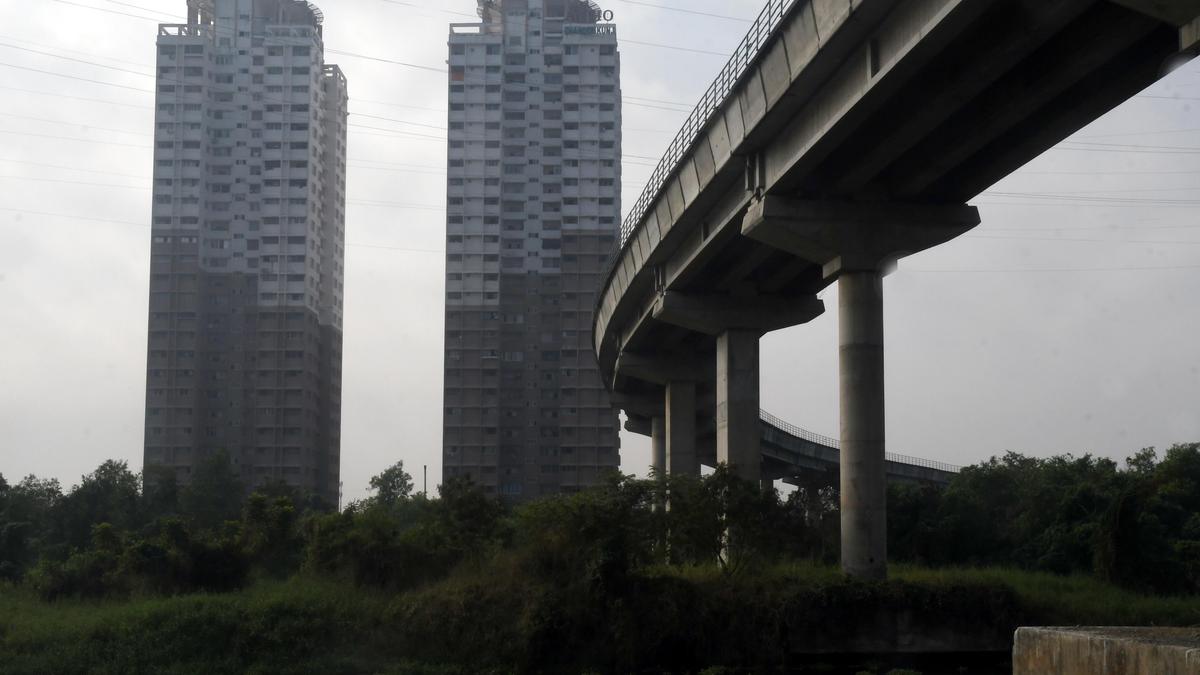 Chander Kunj Army Towers resident files contempt petition in Kerala HC against Ernakulam Collector for alleged non‑compliance