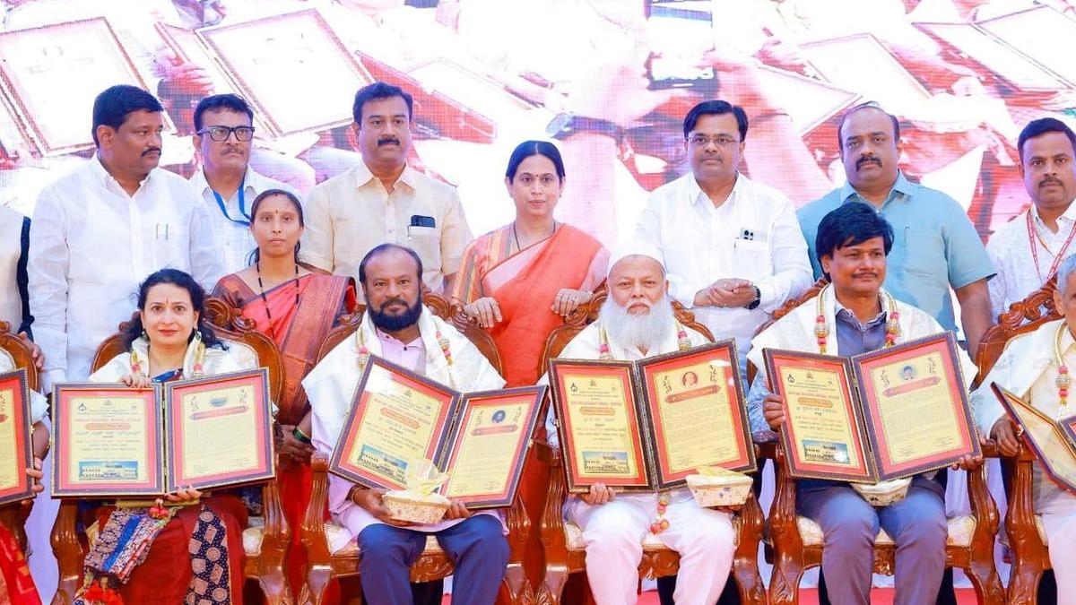 Minister tells parents to respect their children’s choices in study, career