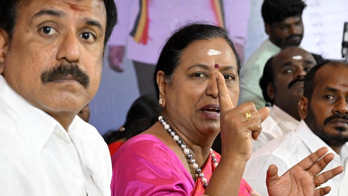 EPS did not keep his promise on Rajya Sabha seat to DMDK: Premalatha