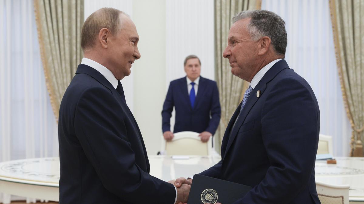 Putin meets U.S. envoy Witkoff ahead of Trump’s Ukraine deadline