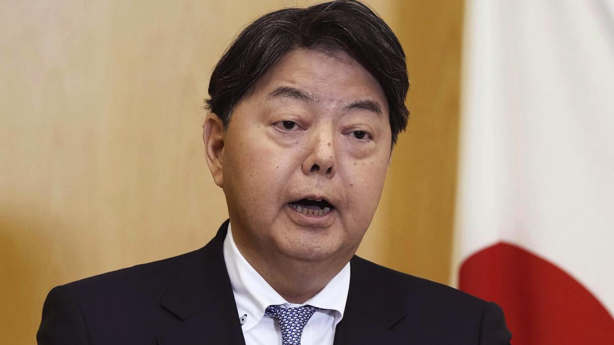 Japan protests China's detention of citizen, maritime action