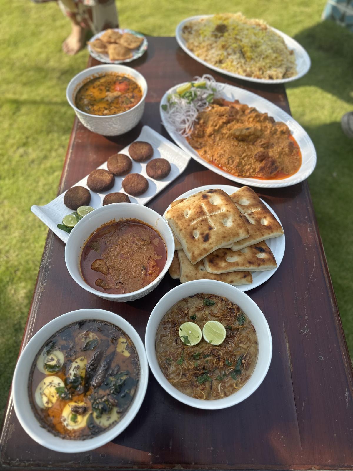Hyderabadi breakfast spread by Aqsa Fatima at Dakhni Dastarkhan 