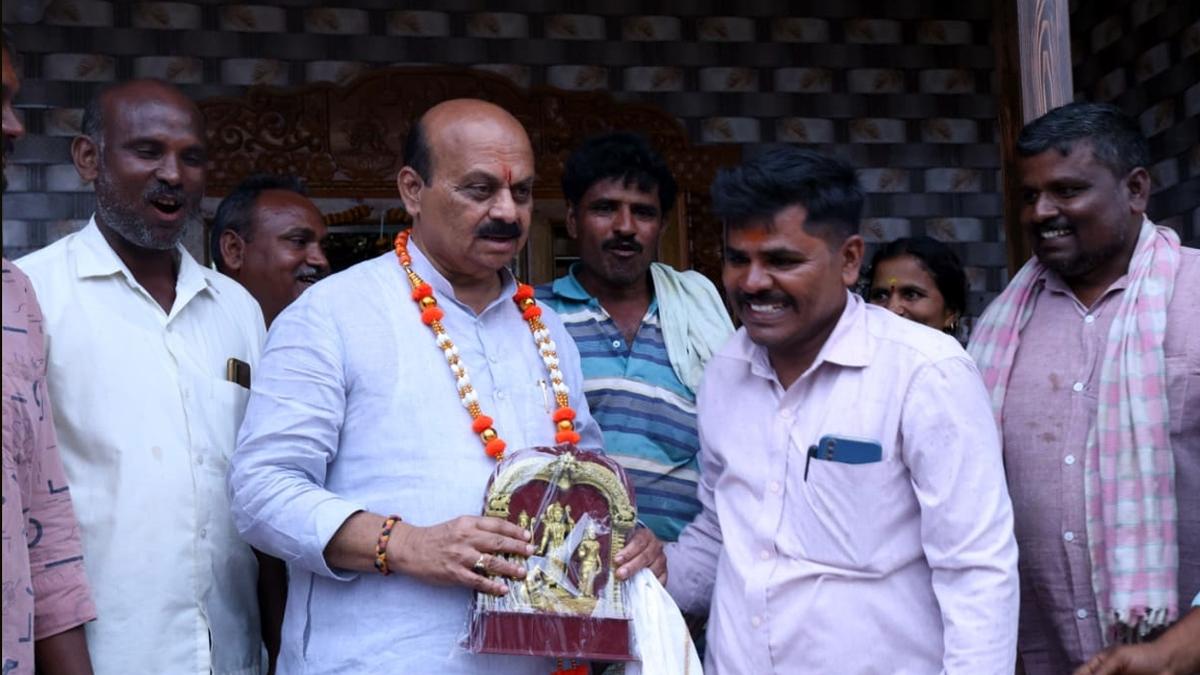 Siddaramaiah trying to scare people over Constitution, says Bommai