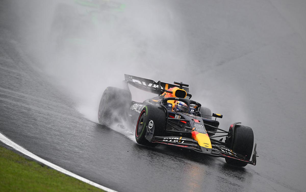 Max Verstappen drives in the rain at the Brazilian GP