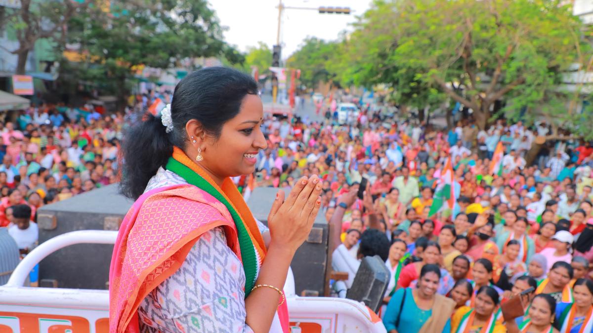 Election campaign in Warangal lacks enthusiasm amidst scorching heat
