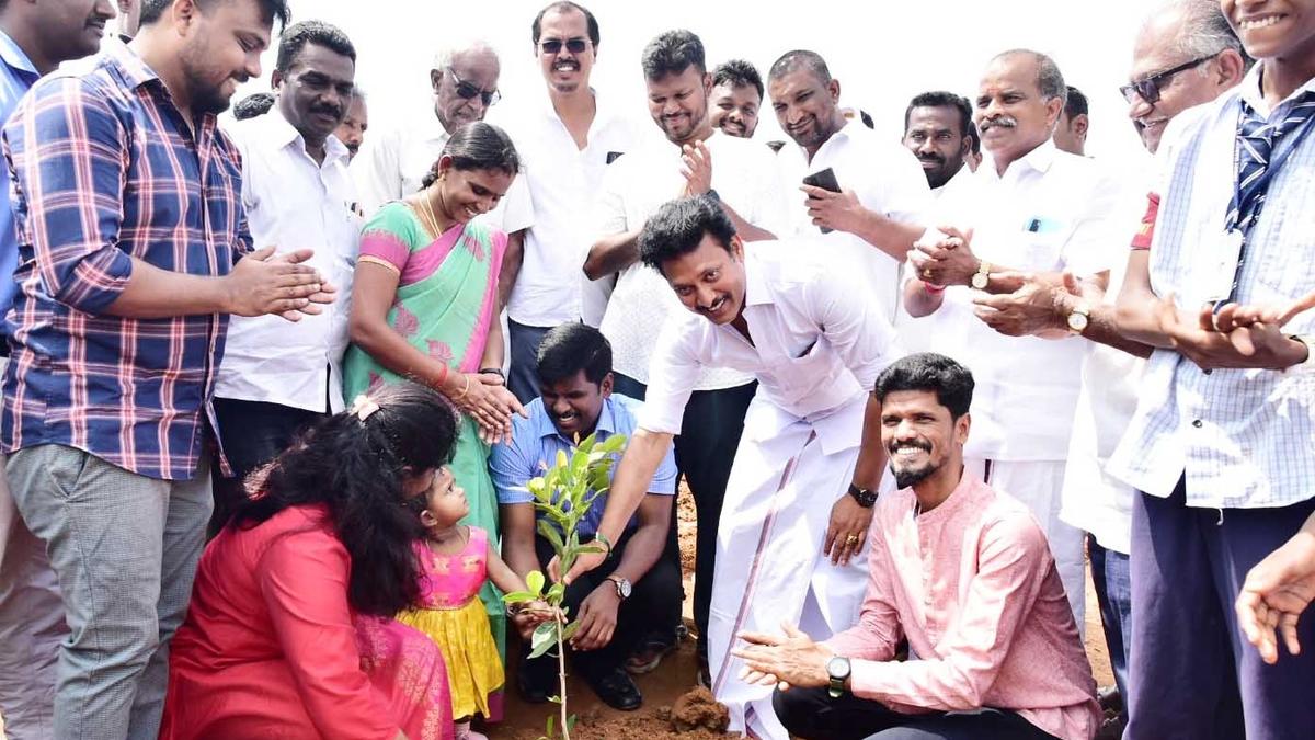 Minister reviews progress of work on project to revive Gundur Periyakulam Lake